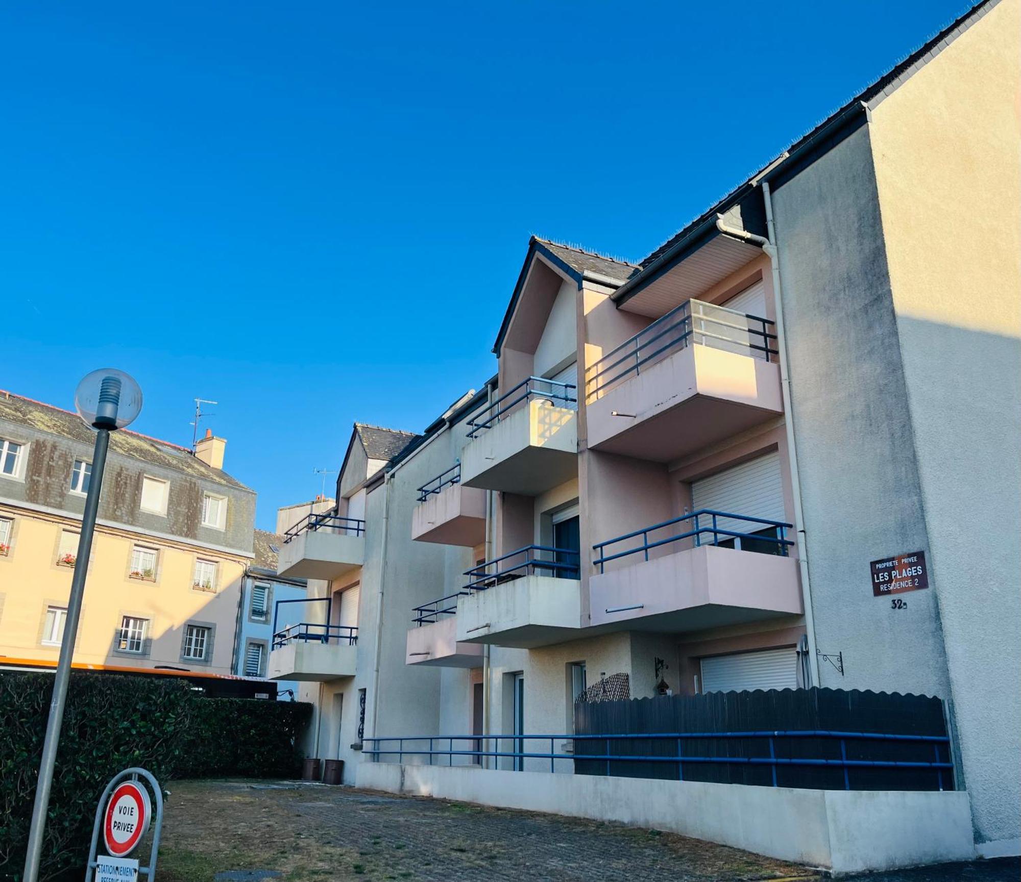 Au Bord De L'Eau Apartment กงการ์โน ภายนอก รูปภาพ